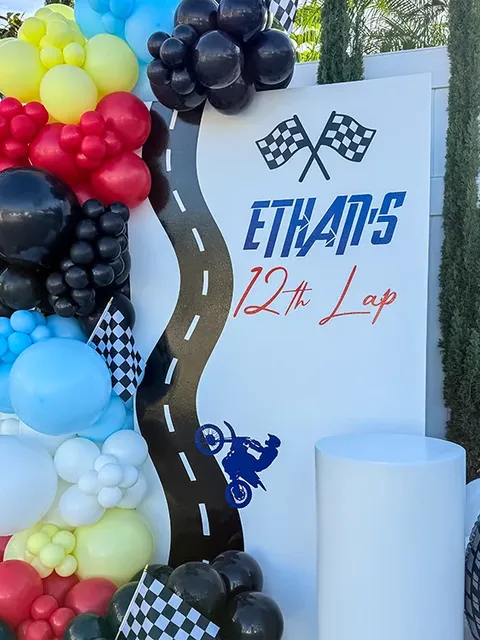 Birthday Background With Balloons: Photo Ideas