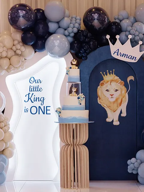 Grand Opening Balloon Decorations for Businesses