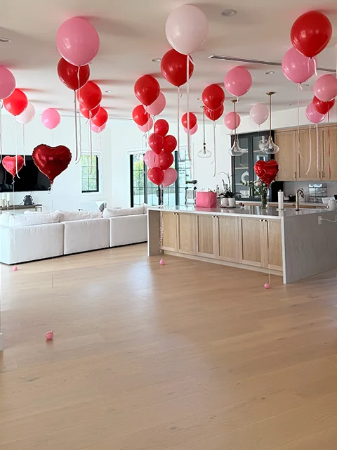 12+ Valentine's Balloon Ideas (Red, Rose Gold)