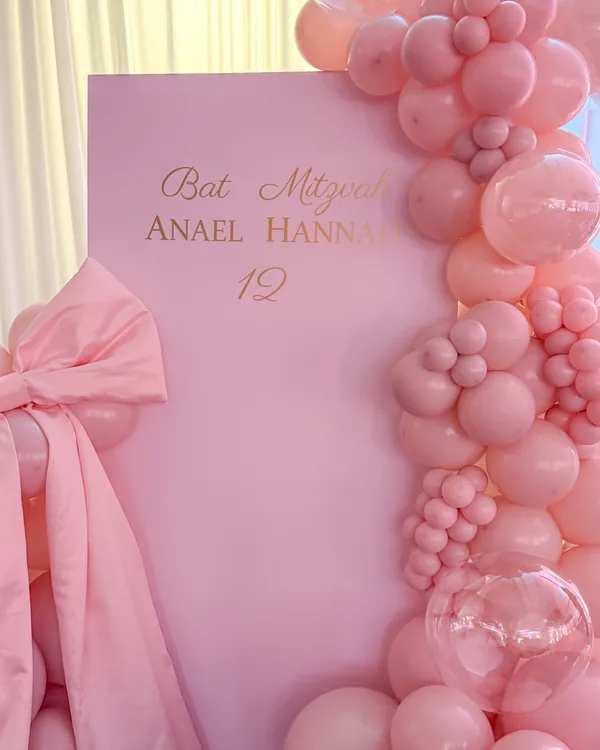 Anael's Bat Mitzvah — Pink Backdrop at Em Habanim — Bat Mitzvah balloon decor detail North Hollywood
