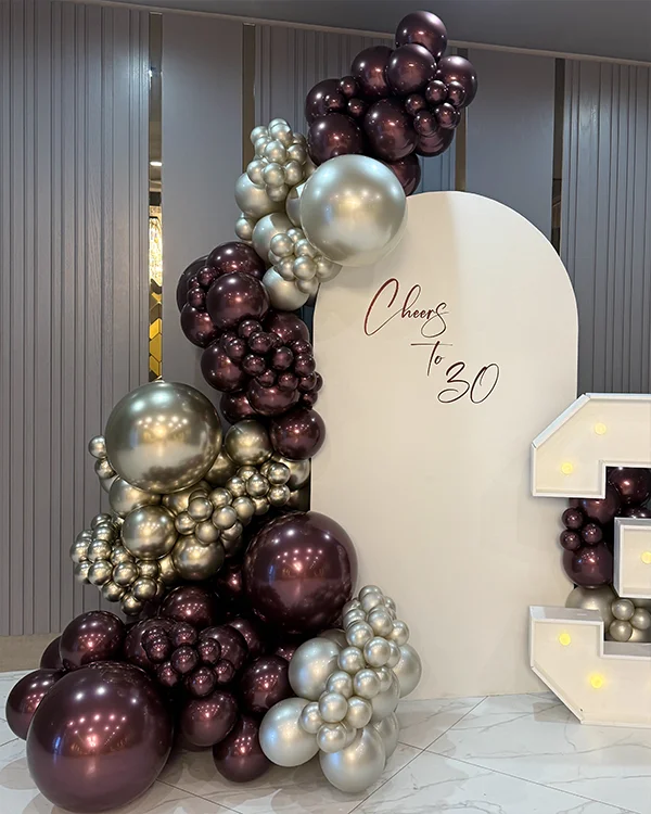 Cheers to 30 — Birthday garland in Glendale