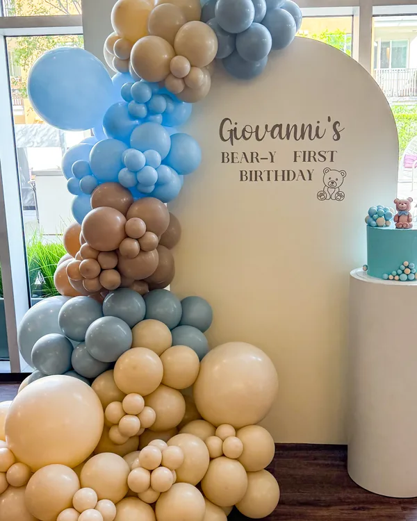 Giovanni's 1st Birthday — Bear Silhouette in Glendale — Birthday balloon decor detail Glendale