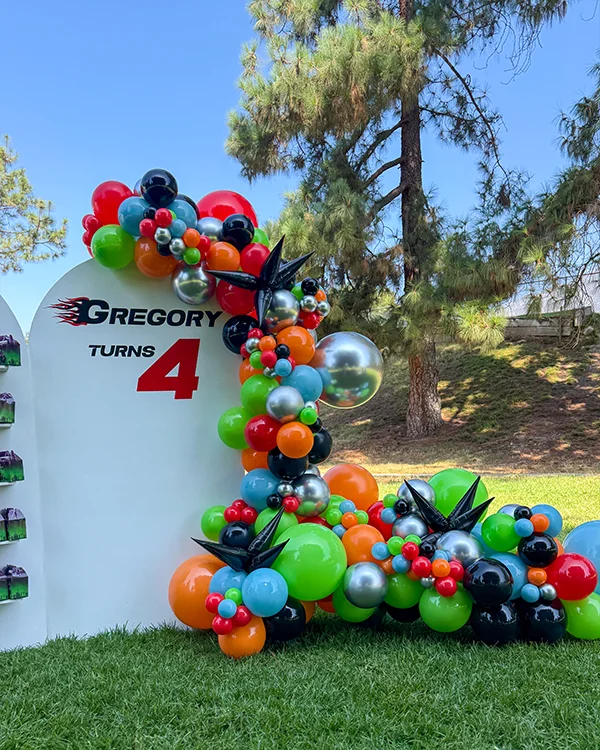 Gregory's 4th Birthday — Birthday balloon decor detail La Crescenta