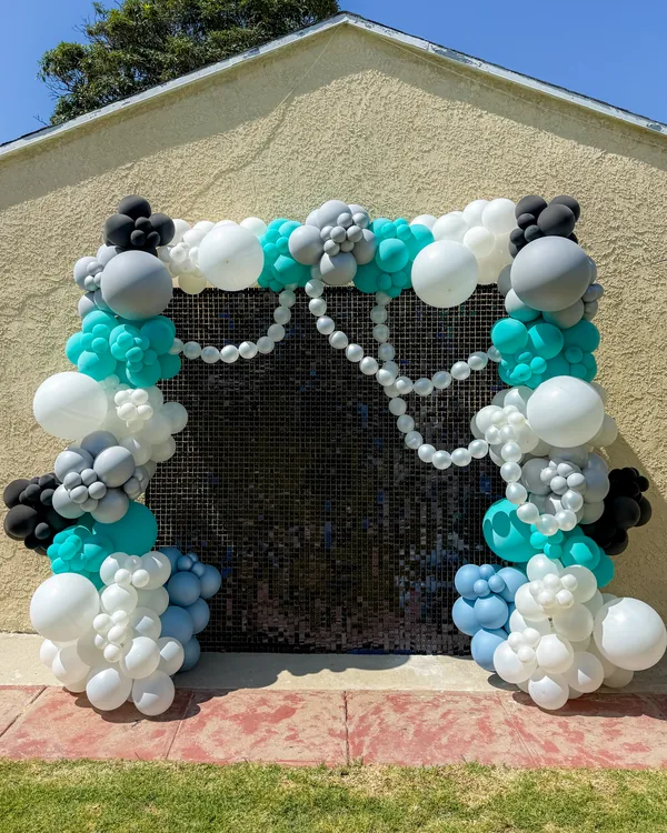 Jocelyn's Sweet 16 — Black Shimmer in Baldwin Hills — Birthday balloon decor detail Baldwin Hills