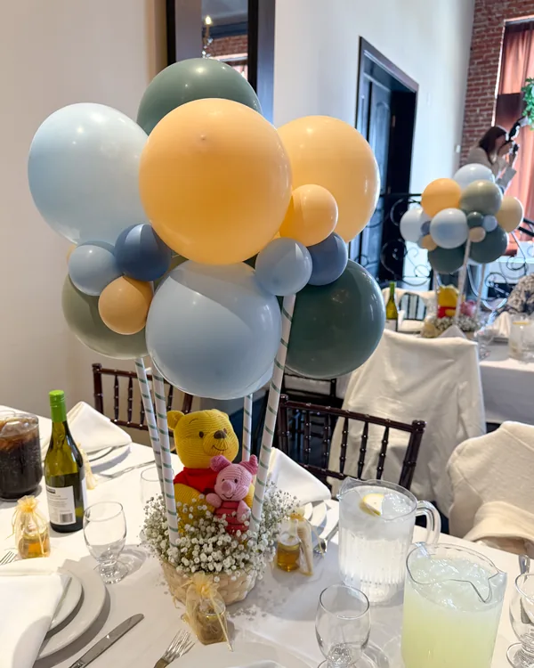 Keristineh's Honey Bee Baby Shower at Pinocchio's — Baby Shower balloon decor detail Pasadena