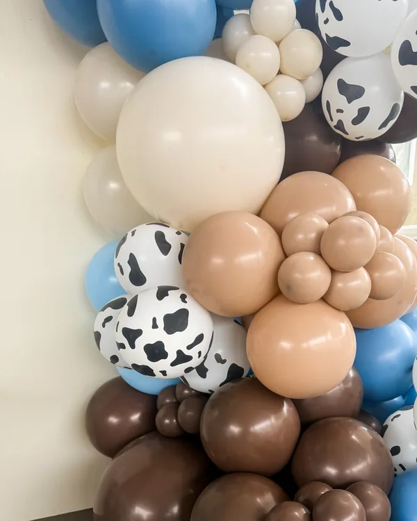 Lizet's Cowboy Baby Shower in Whittier — Baby Shower balloon decor detail Whittier