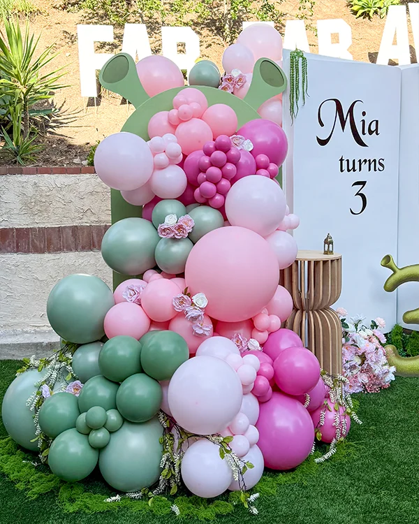 Mia's 3rd Birthday — Birthday balloon decor detail West Hills