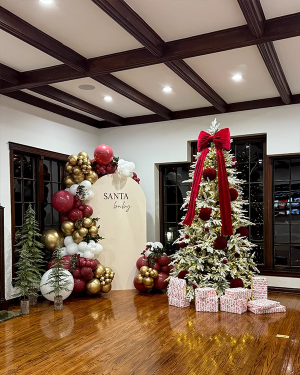 Santa Baby Shower — Baby Shower balloon decor detail Glendale