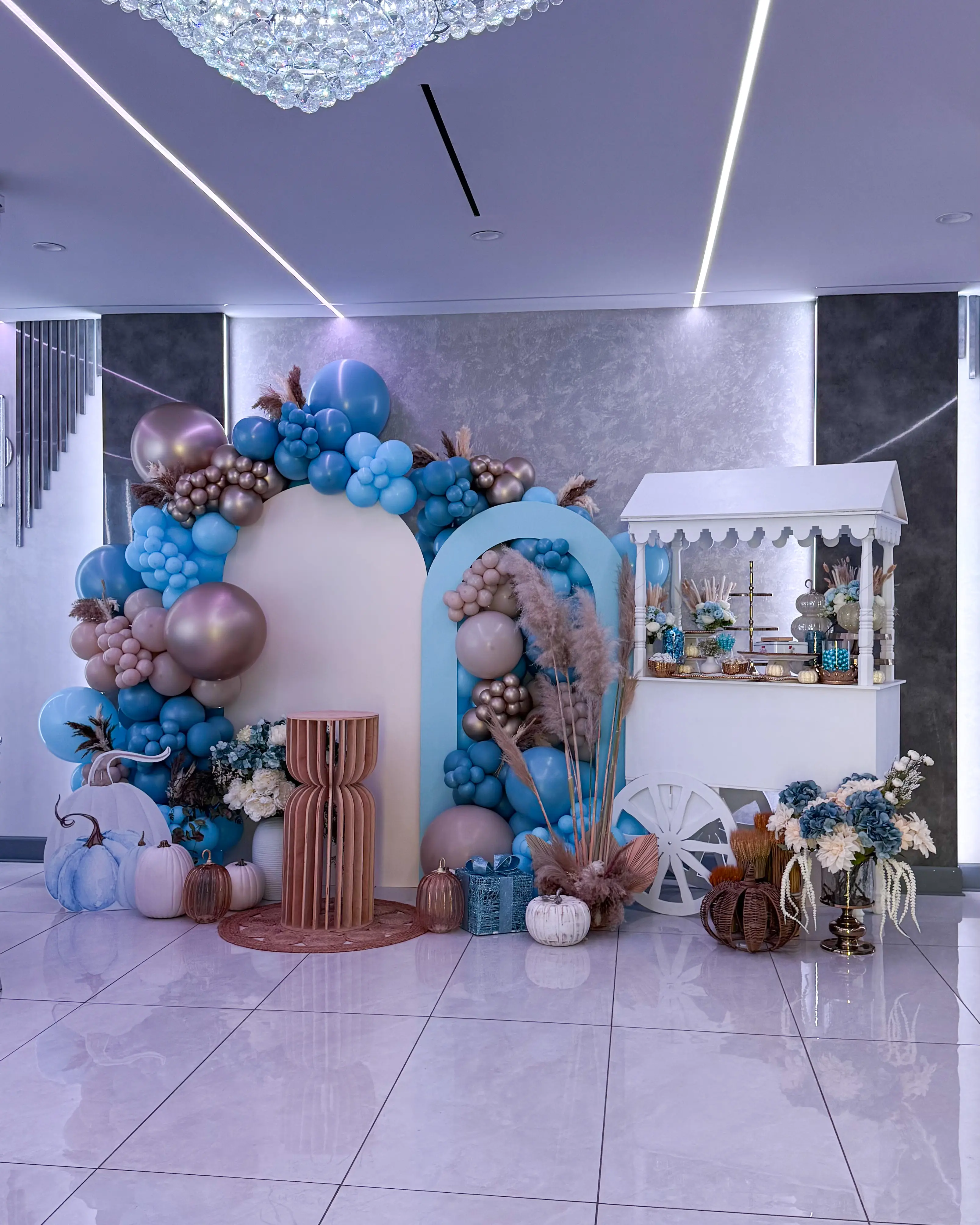 Custom balloon installation for a private event in Los Angeles